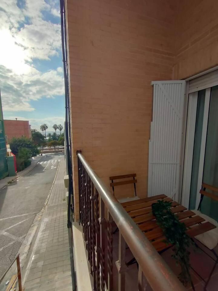 Estudios Con Encanto Alicante Exterior foto